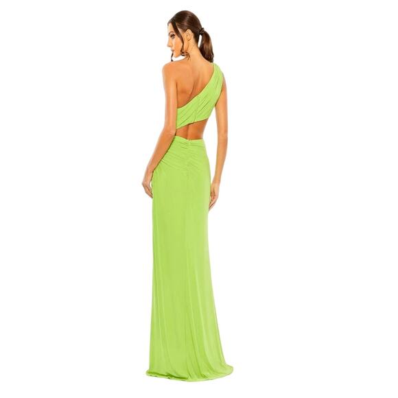 NWT MAC DUGGAL Green ONE SHOULDER CUT OUT RUCHED BACK Long GOWN 55975 size 2 - Picture 2 of 12